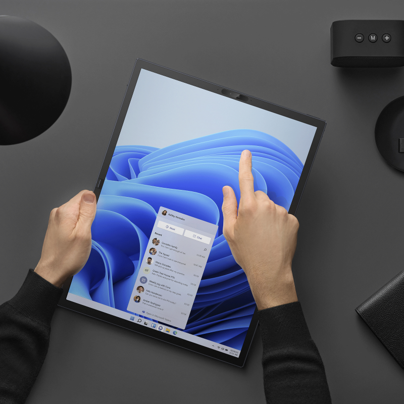 Hybrid Tablet-Laptop ASUS ZenBook 17 Fold OLED Laptop, 17.3” 4:3 Touch True Black 500 Display, Intel Evo Platform: Core i7-1250U CPU, Iris Xe Graphics, 16GB RAM, 1TB SSD, Windows 11 Pro, Tech Black, UX9702AA-XB79FT