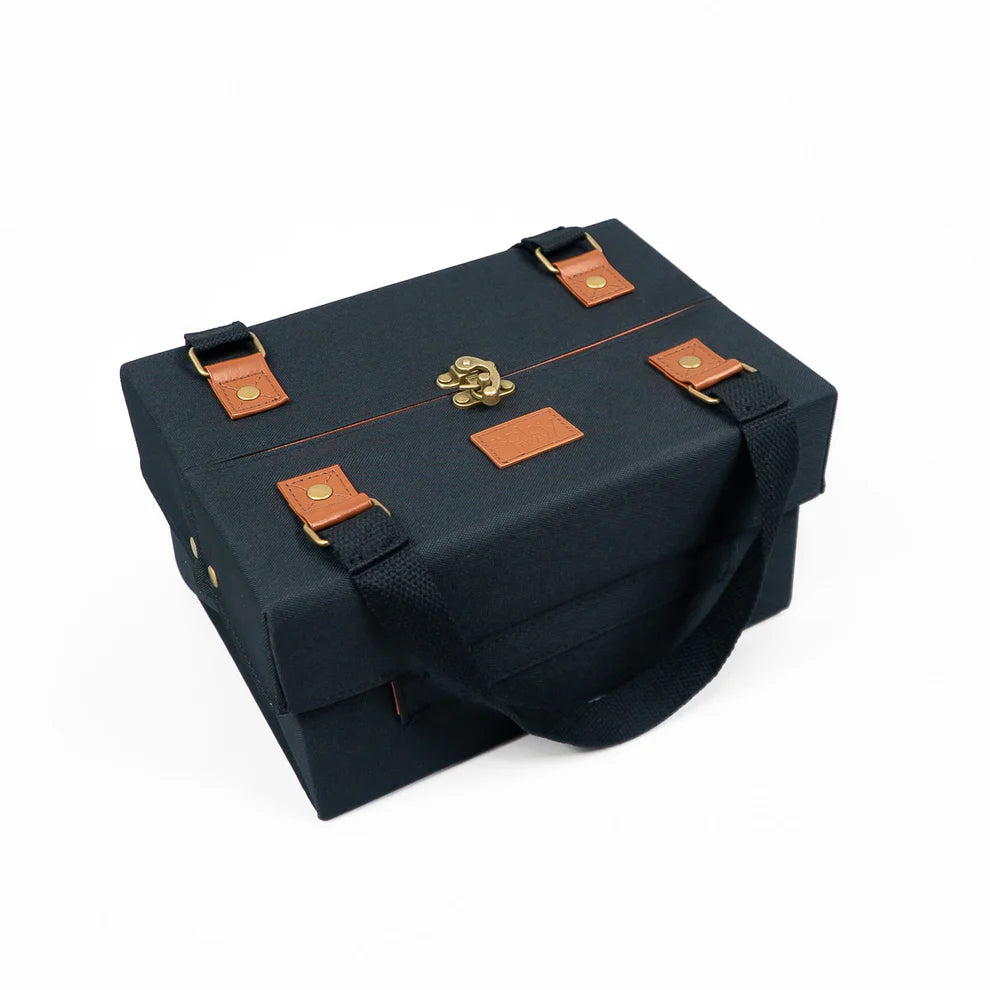 👜✨ SplayTray™ (Medium) – The Bag That Opens Into Your Life